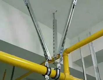 闸阀支撑架的质量要求。价格决定了察雅抗震支撑框架的质量。
